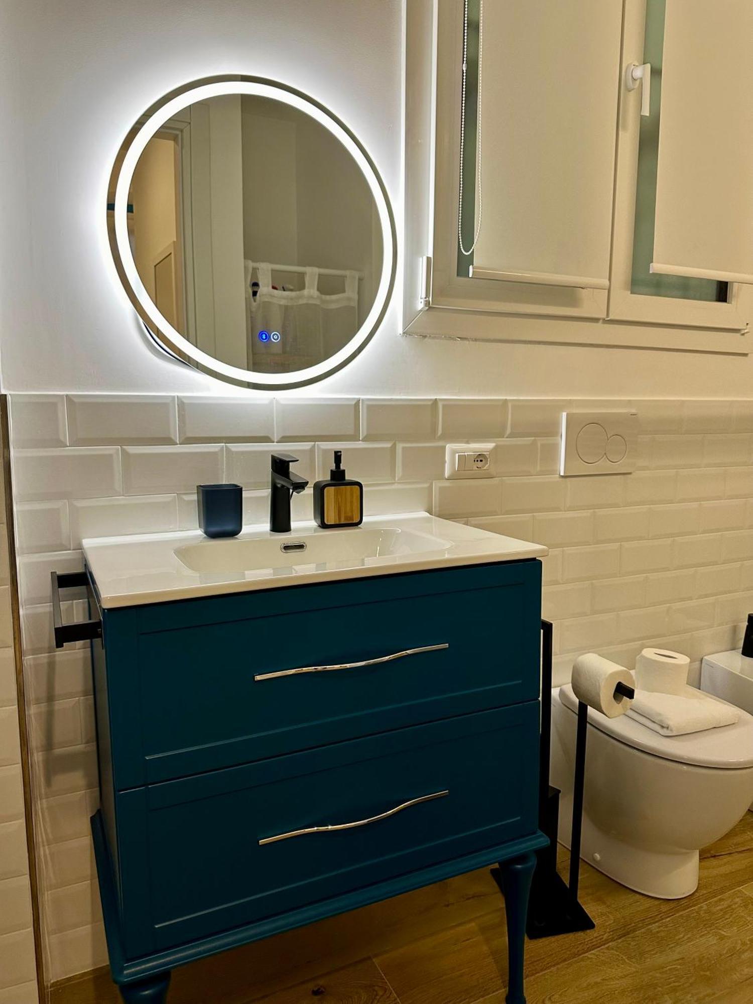 Lr Deluxe Apartments - Porta Venezia - Bilocale Con Giardino Privato 밀라노 외부 사진