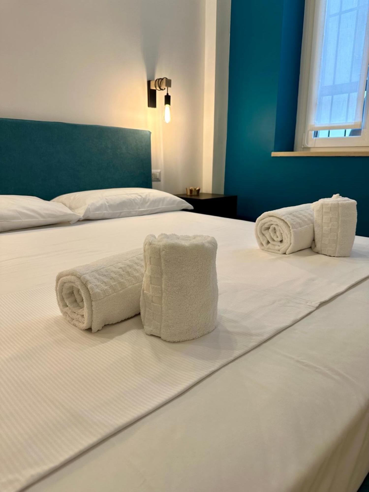 Lr Deluxe Apartments - Porta Venezia - Bilocale Con Giardino Privato 밀라노 외부 사진