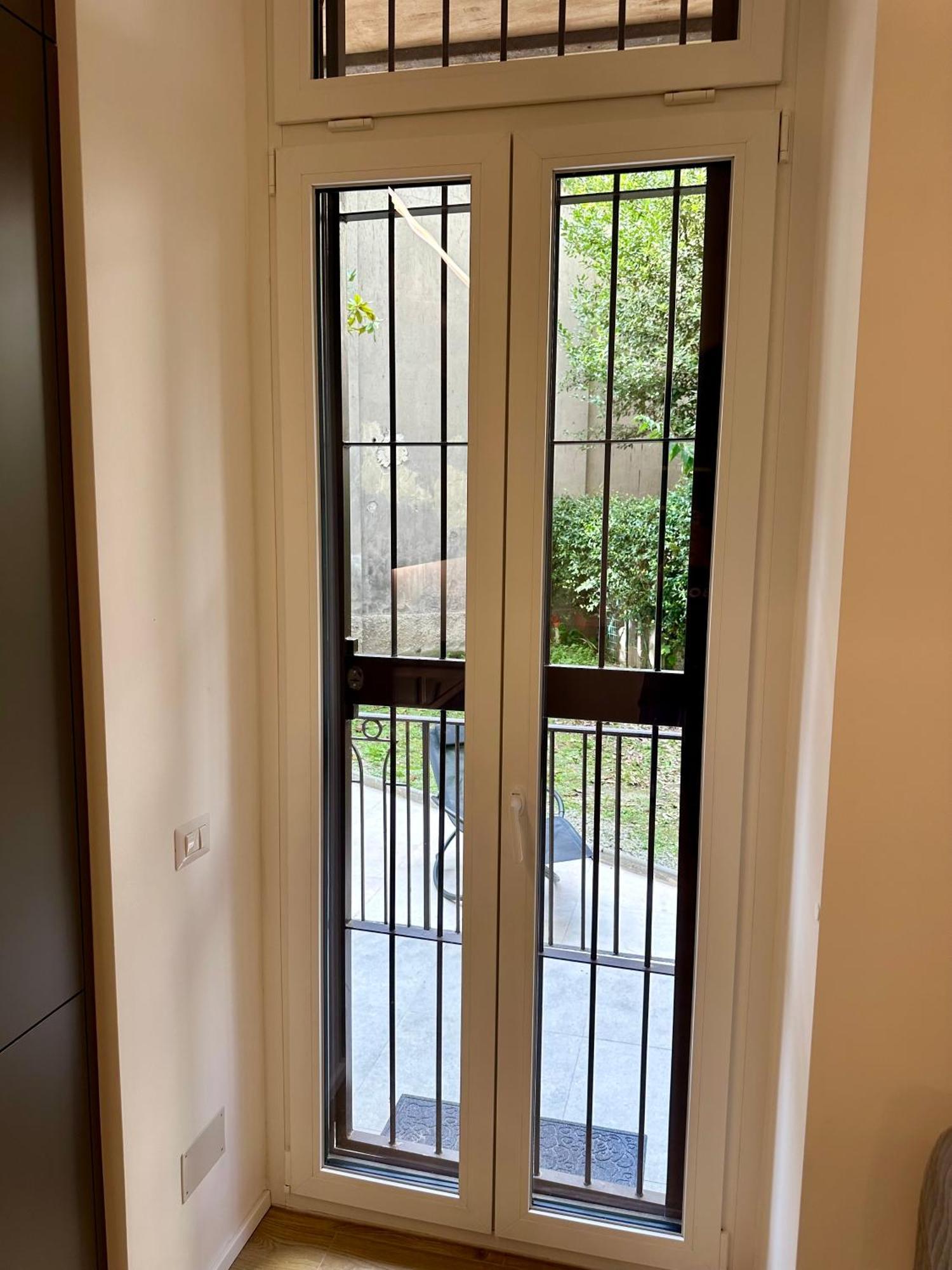 Lr Deluxe Apartments - Porta Venezia - Bilocale Con Giardino Privato 밀라노 외부 사진