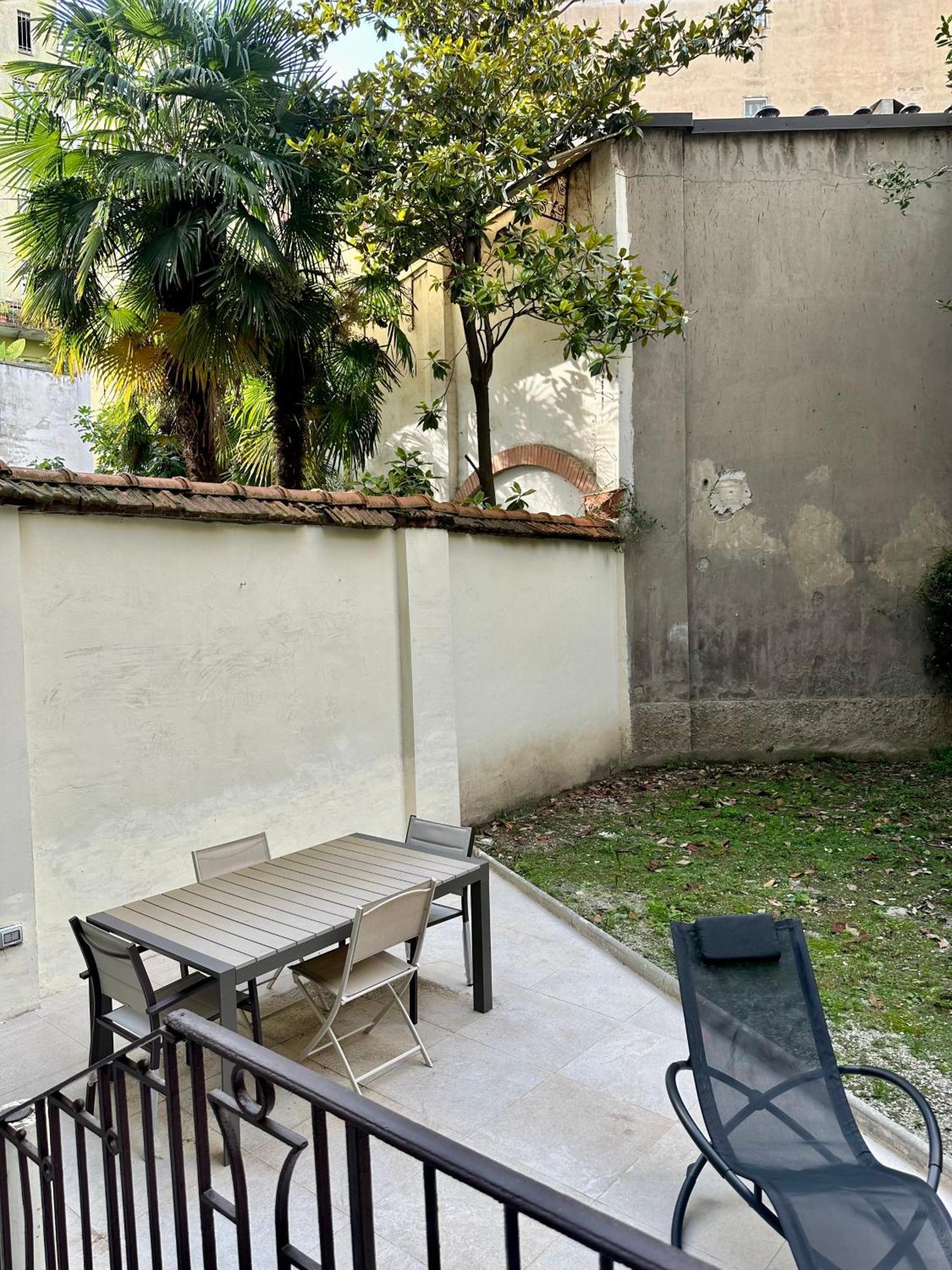 Lr Deluxe Apartments - Porta Venezia - Bilocale Con Giardino Privato 밀라노 외부 사진
