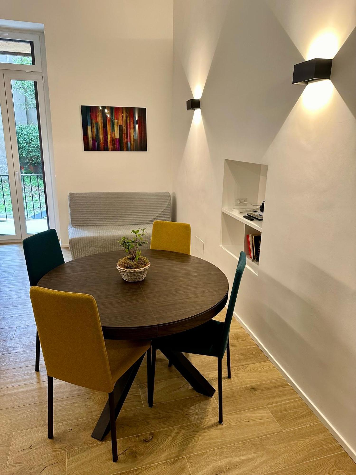 Lr Deluxe Apartments - Porta Venezia - Bilocale Con Giardino Privato 밀라노 외부 사진