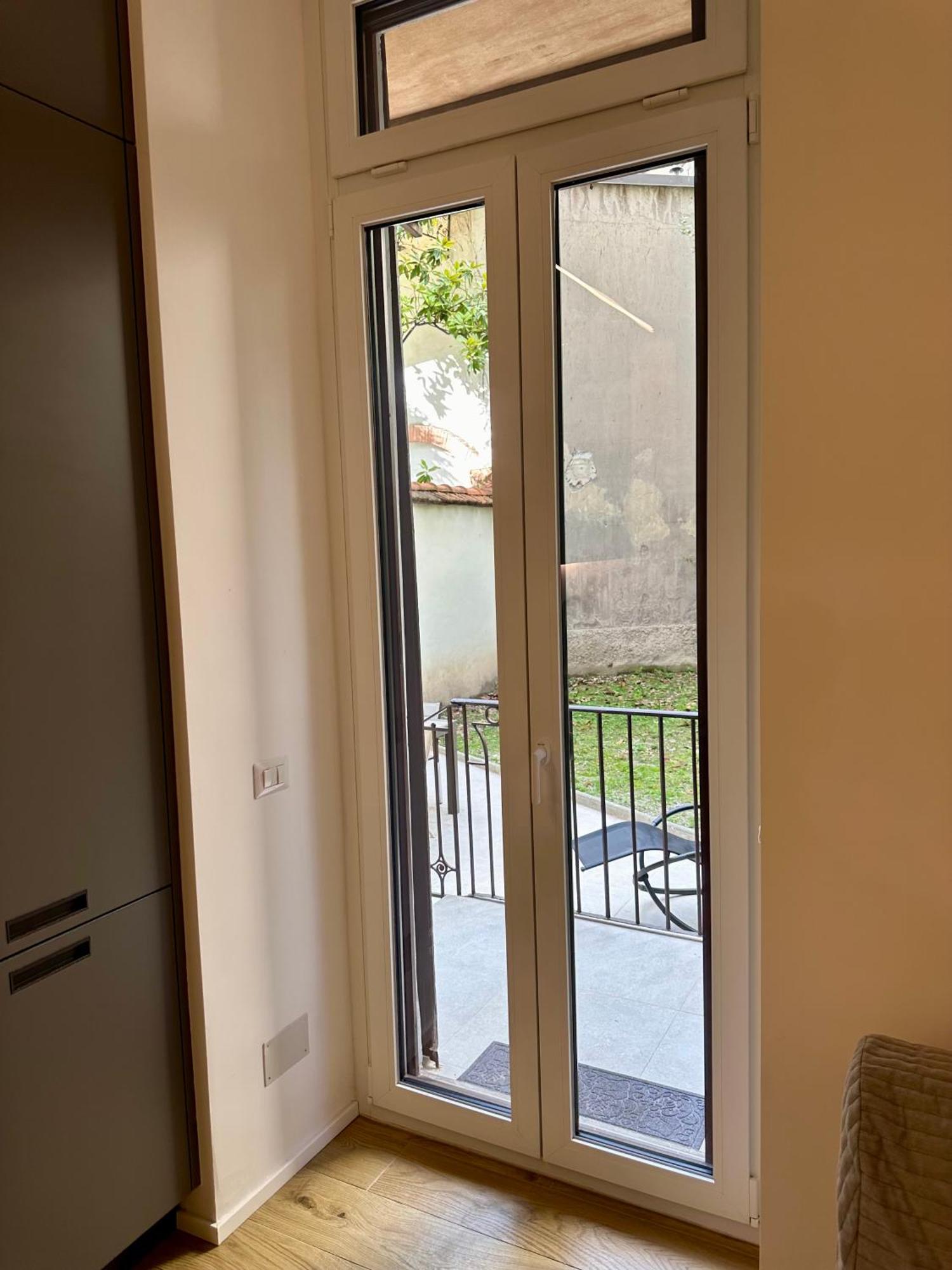 Lr Deluxe Apartments - Porta Venezia - Bilocale Con Giardino Privato 밀라노 외부 사진